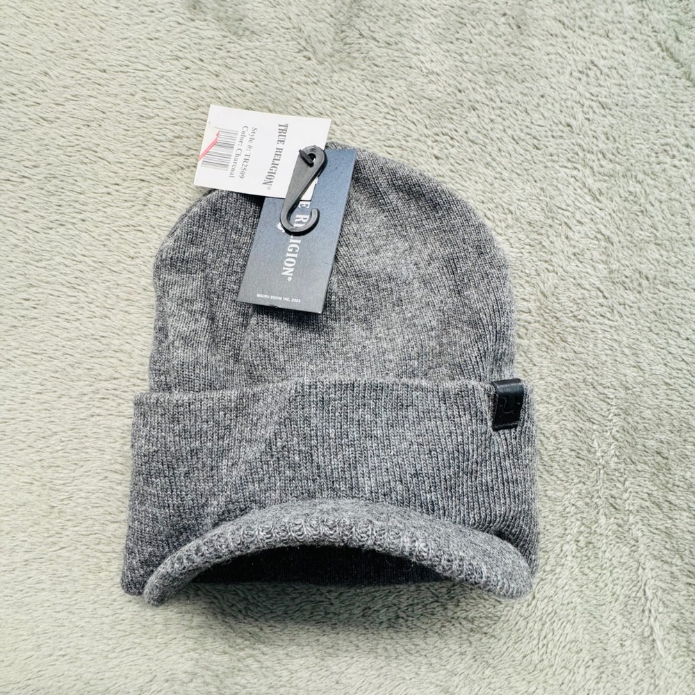 True Religion Mens Charcoal Gray Beanie Hat TR2509 OSFA Ribbed Cuff